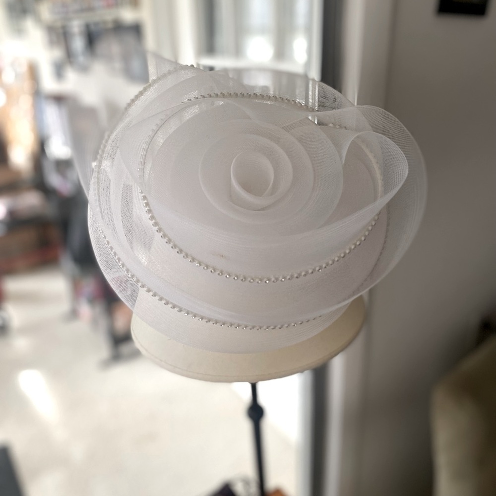 Fancy White Hat